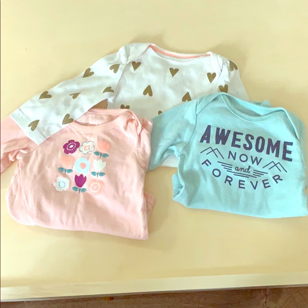 3 long sleeve onesies